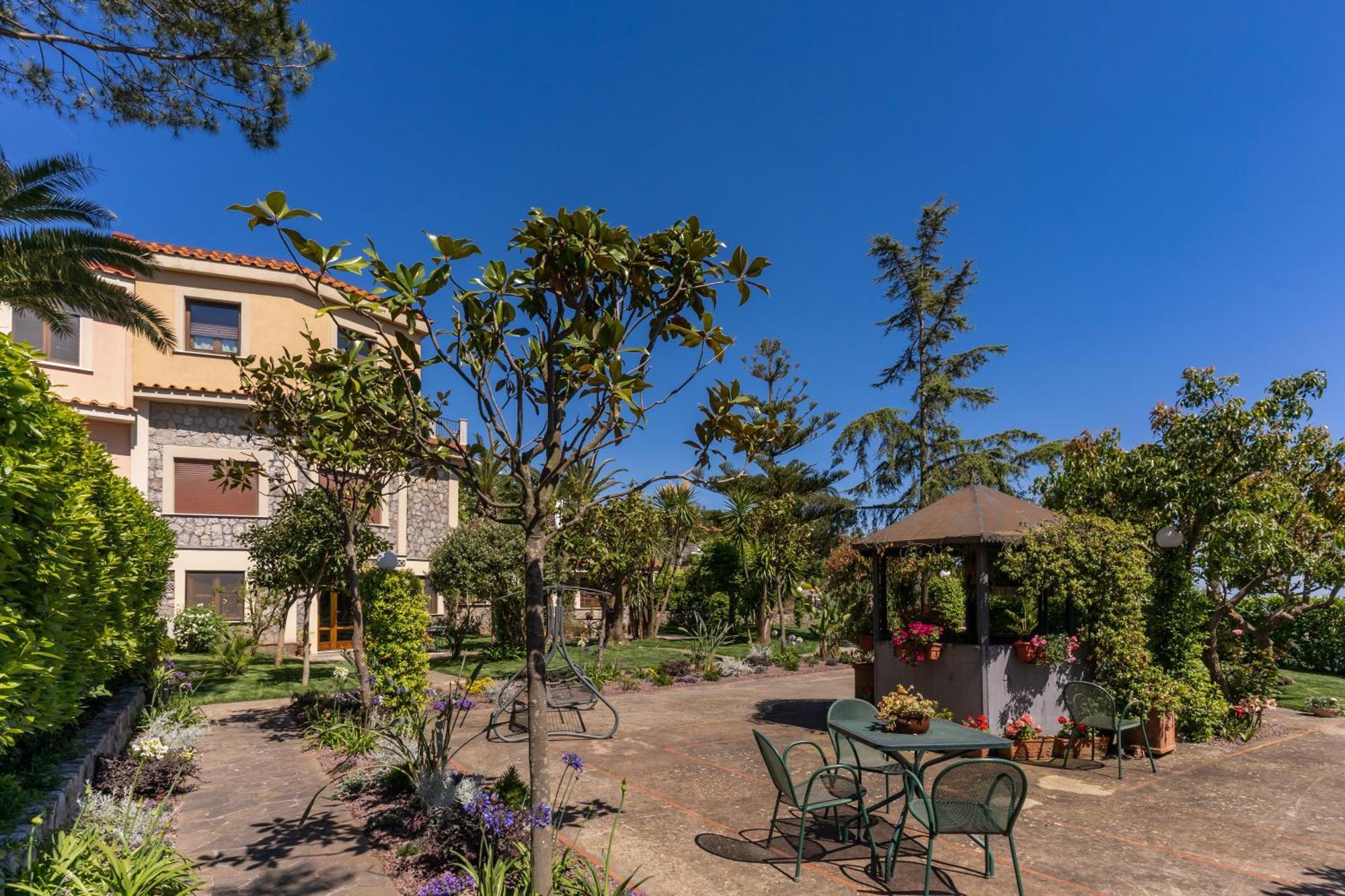 Villa Solatia Massa Lubrense Exteriör bild